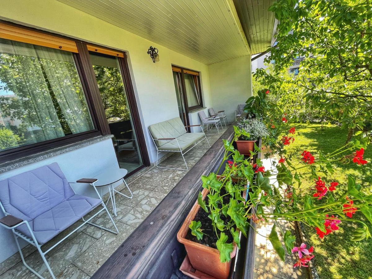 Papas Apartment Lesce  Kültér fotó