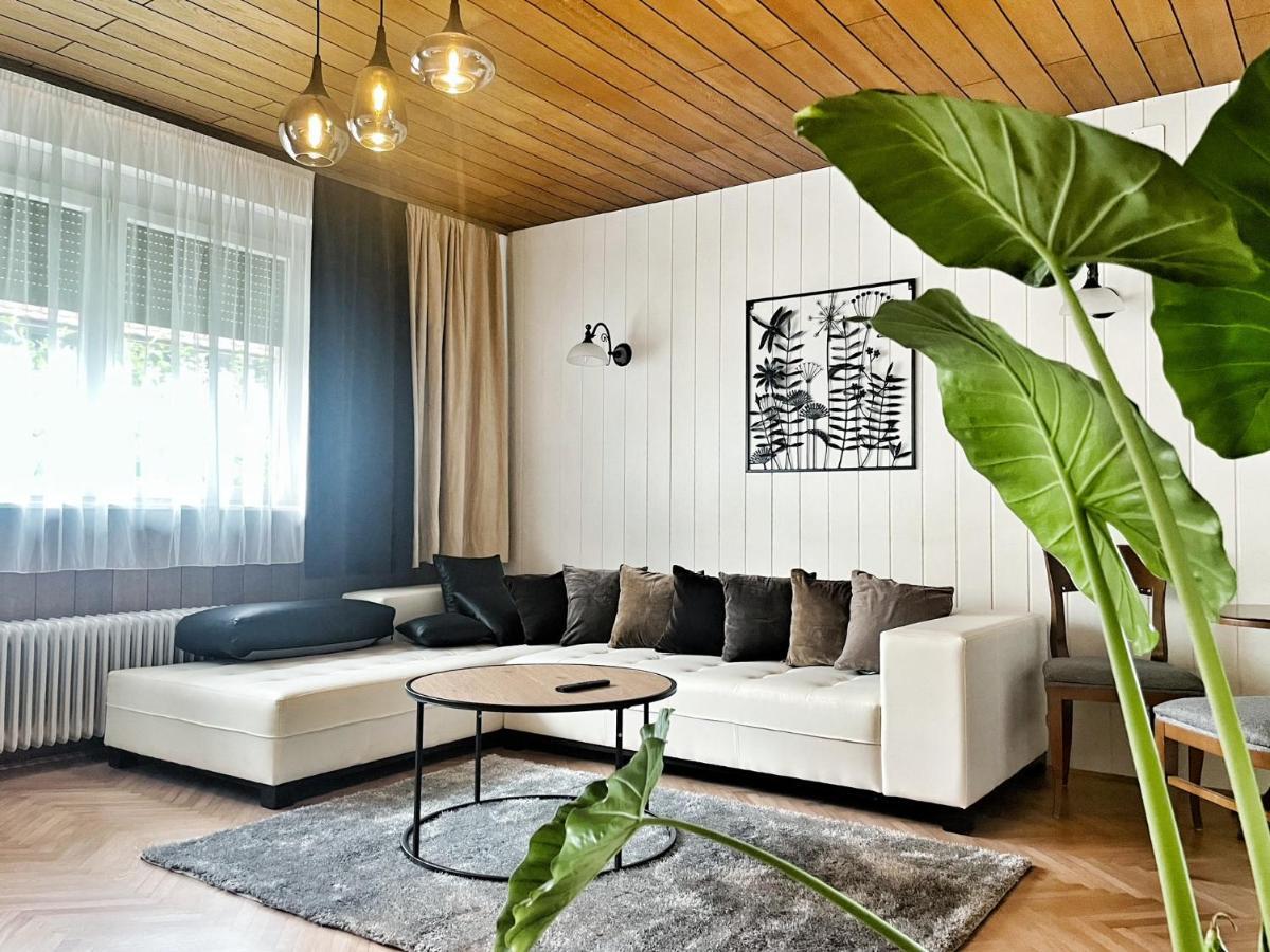Papas Apartment Lesce  Kültér fotó