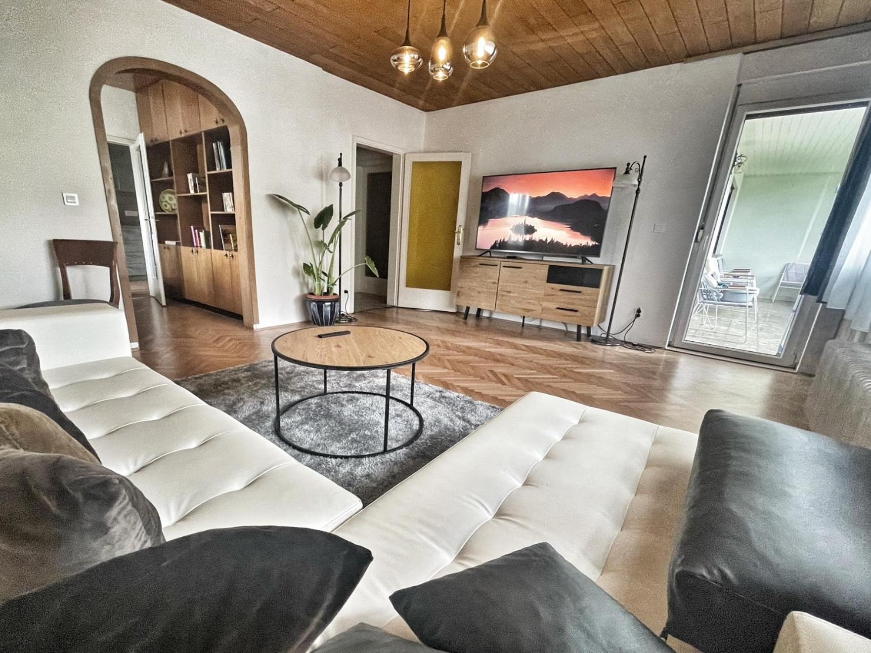 Papas Apartment Lesce  Kültér fotó