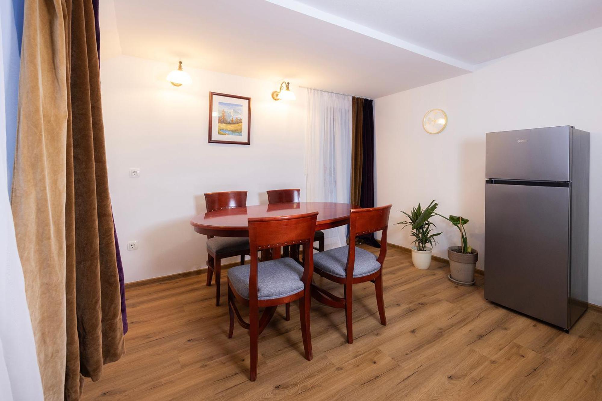 Papas Apartment Lesce  Kültér fotó